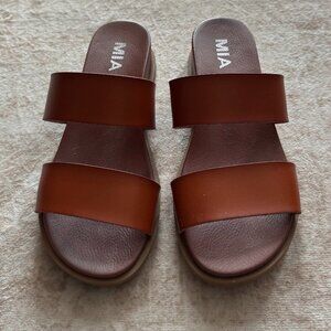 MIA sandals